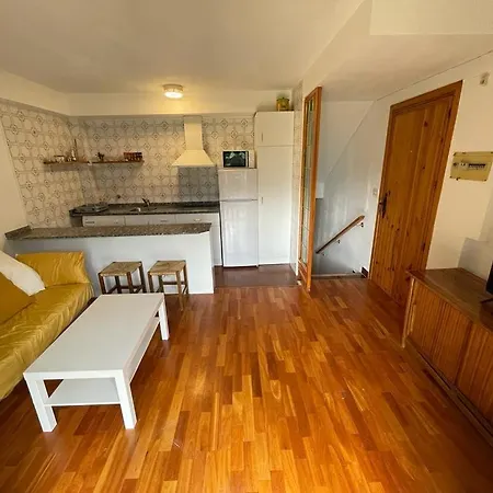 Con Espectacular Terraza エスカリリャ